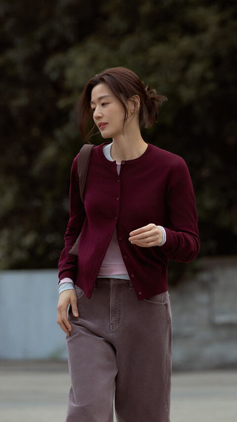 MERINO SWEATER