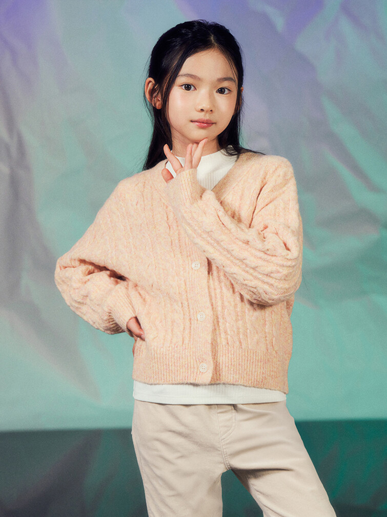 Cardigan & Vest Knit