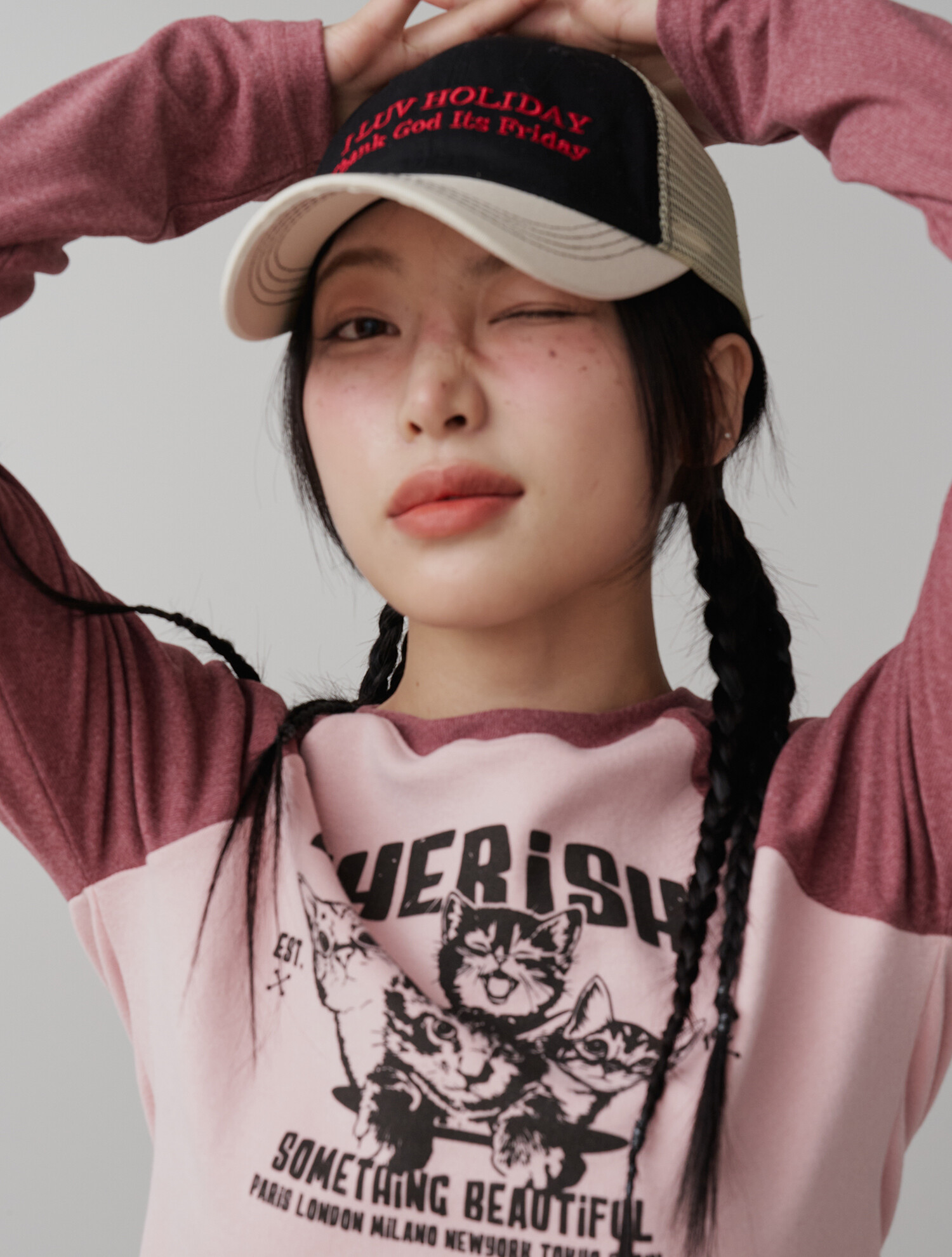 I LUV HOLIDAY 볼캡 BLACK