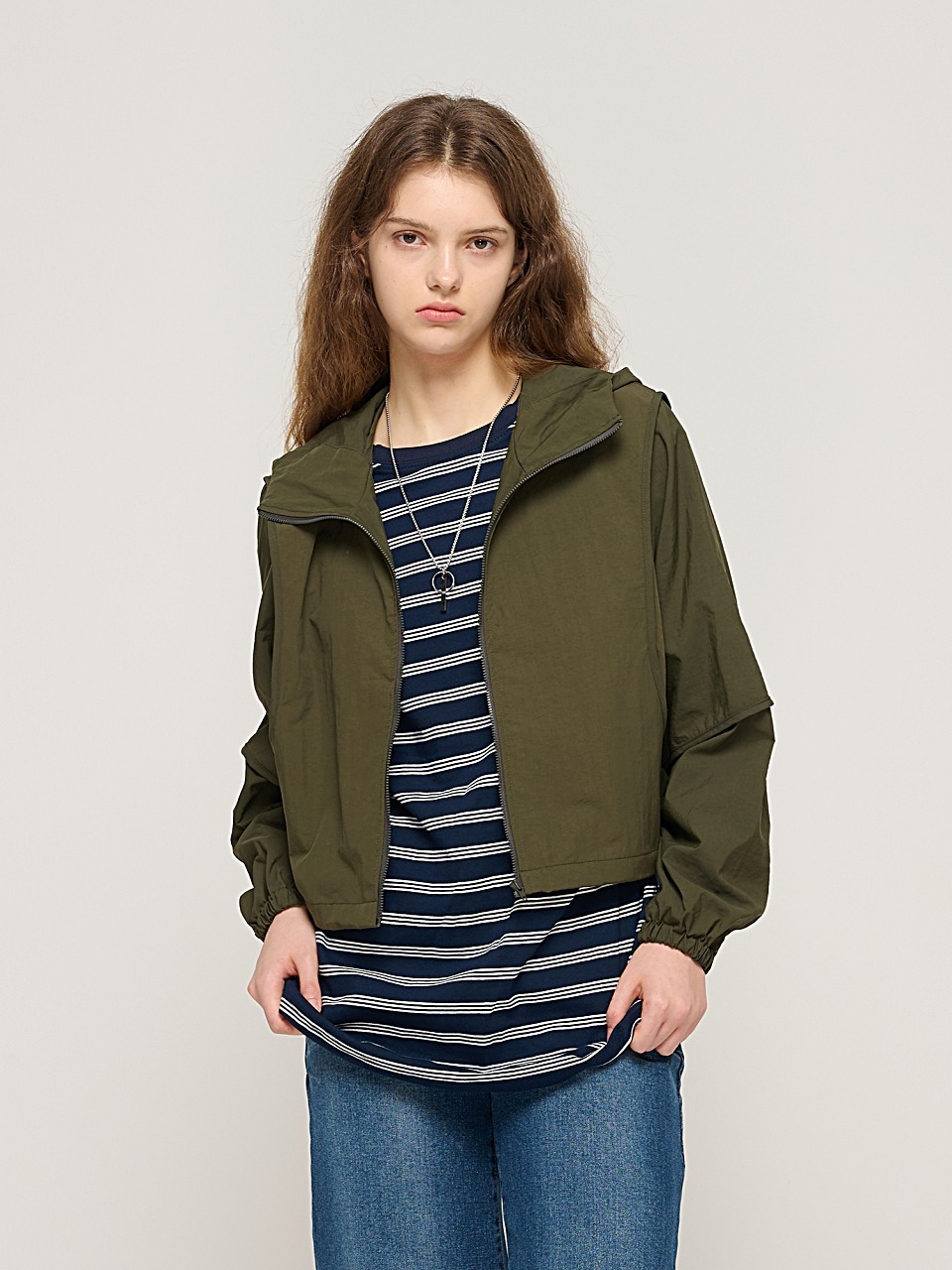 숏 후디 윈드브레이커 자켓 카키