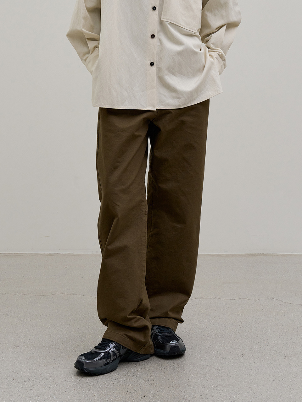 HIDE LINE WIDE PANTS_KHAKI BROWN