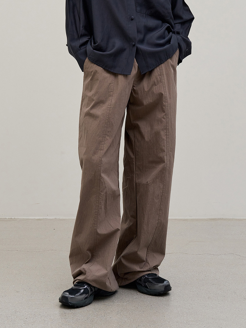2 WAY LINE JOGGER PANTS_DARK BEIGE