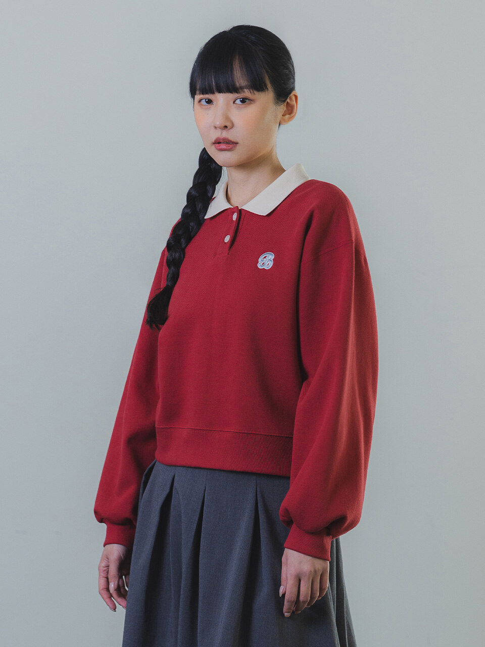 CONTRAST COLLAR 세미 크롭 스웨트셔츠 와인 BK5966