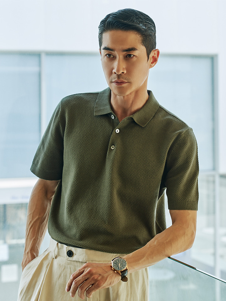 린넨 블렌디드 반팔 카라니트_카키_남성