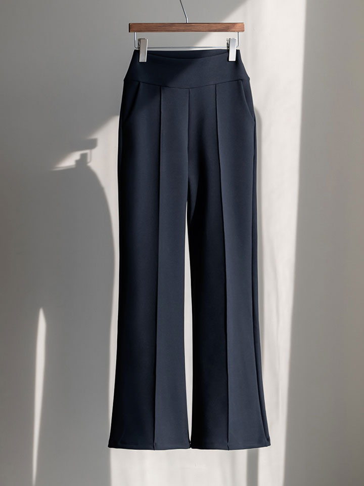 A. mold 레직기 부츠컷 슬랙스[팬츠D0217N02]