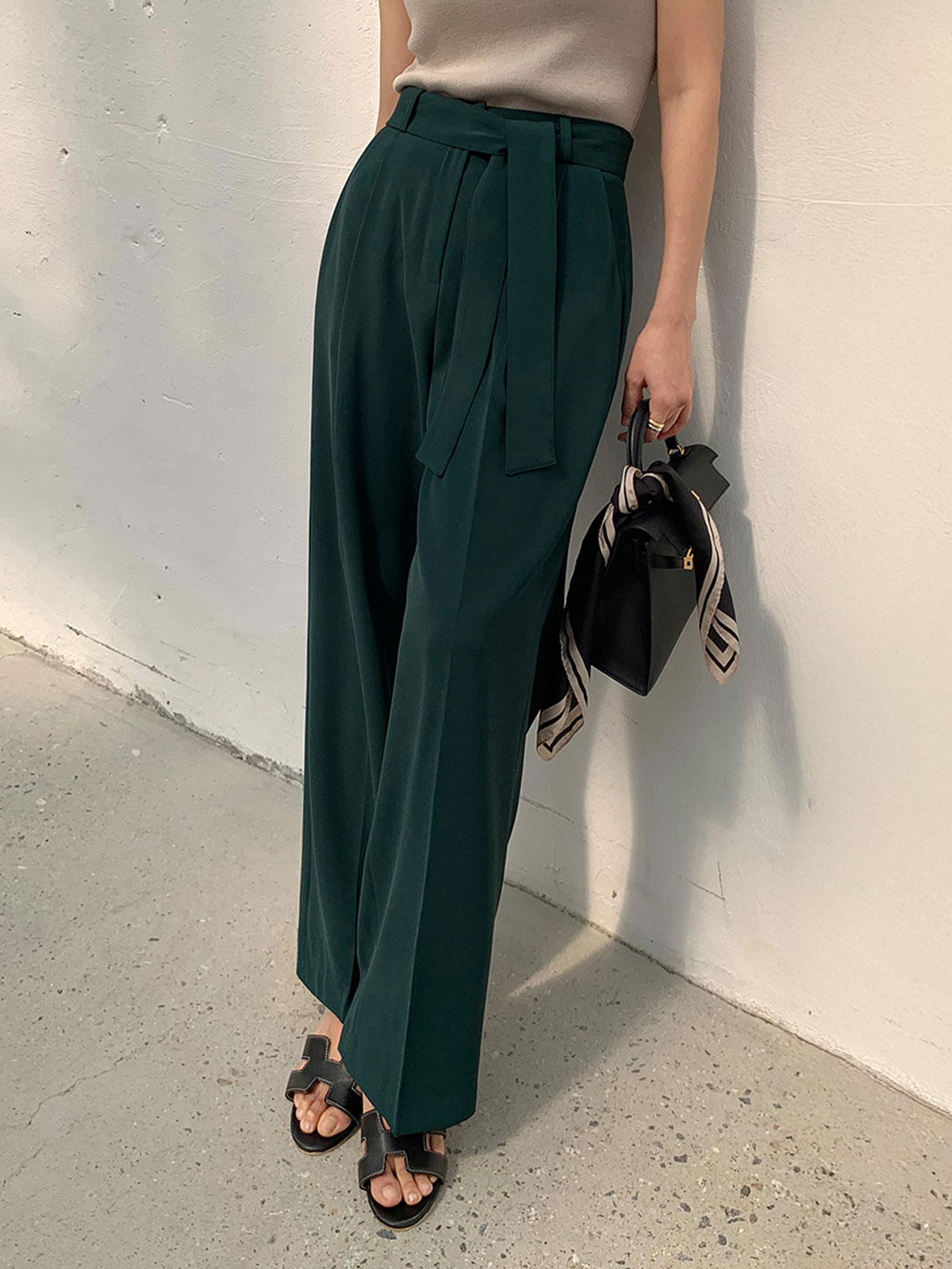 M. 클리 원턱 벨트 슬랙스[팬츠D0107Q01]