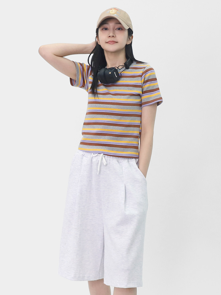 여성 스트라이프 반팔티 슬림핏 세미크롭 티셔츠 SCR184