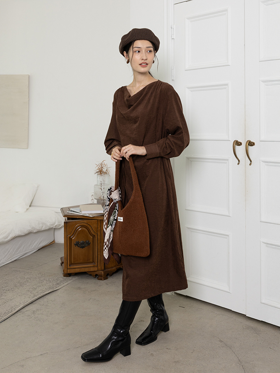 LS_Brown loose long-sleeved dress