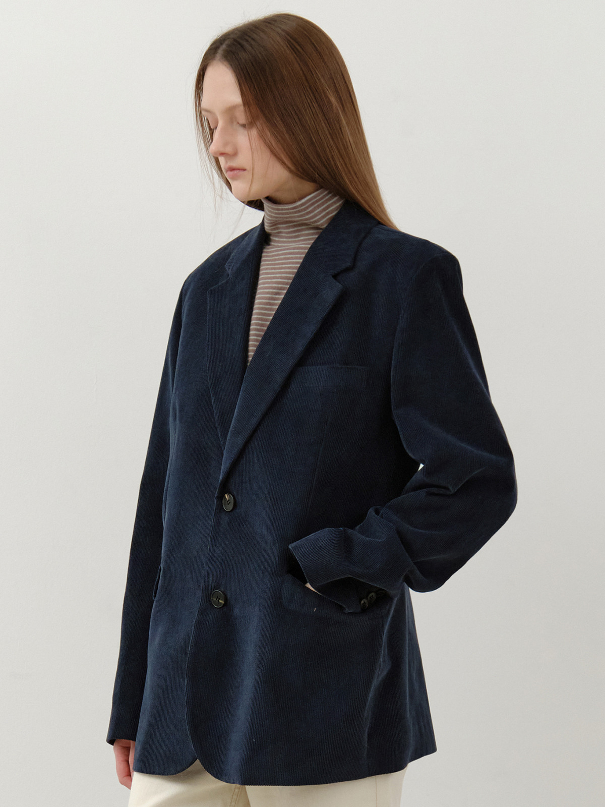 [아틀리에 에디션] 코듀로이 테일러드 블레이저 자켓_NAVY(W25-OT12)