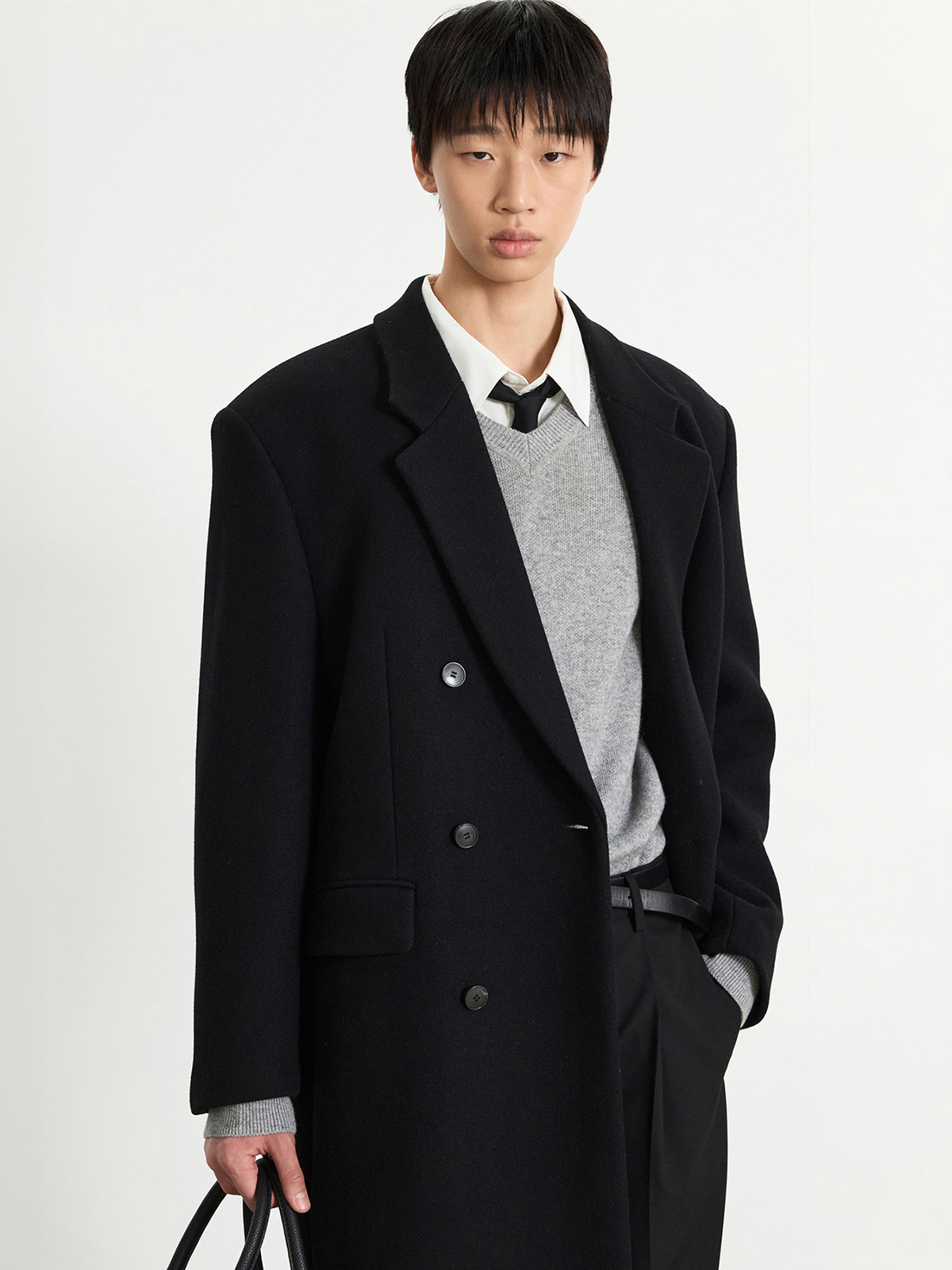Heavy Wool Tailored Double-breasted Coat (Black) TNCO5F102BK
