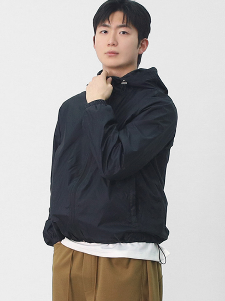 남성 데일리 초경량 후드 바람막이 BXR068