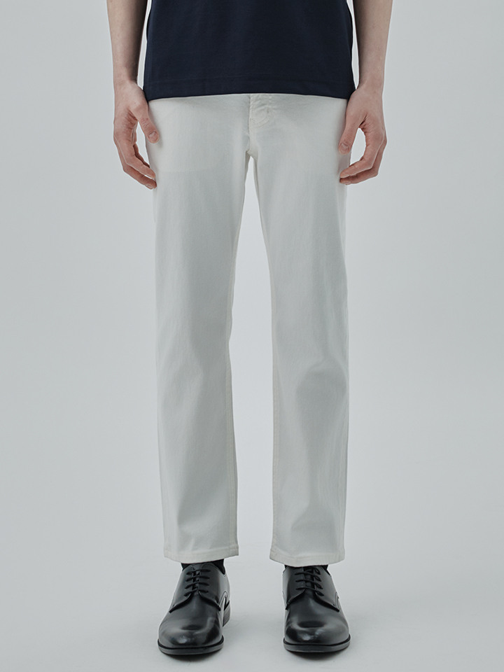 남성) 테이퍼드핏 데님 팬츠