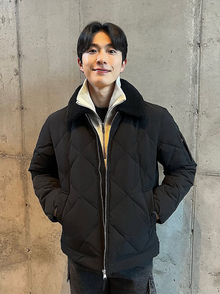 gilet 共鳴 メンズ レディース AND Z 남성) 양털카라 중경량 덕다운 트러커| 굿 셀렉션, 굿