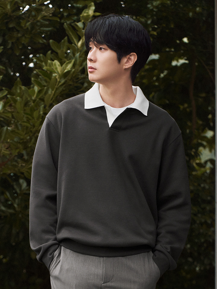 남성) 배색 카라 맨투맨