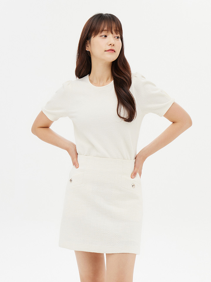 여성) 텍스쳐드 퍼프 소매 반팔 티