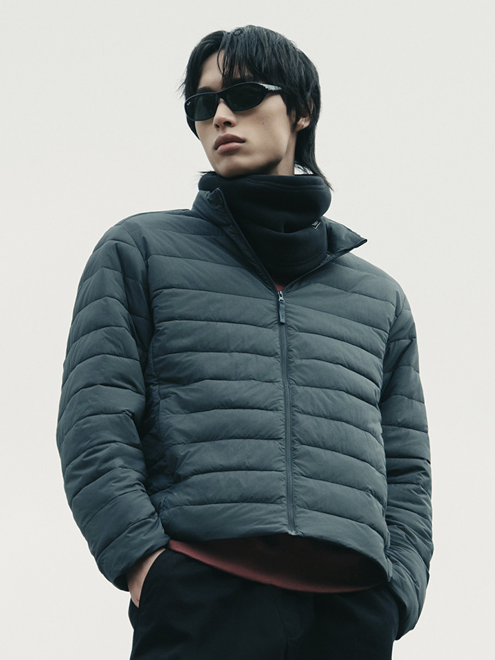 남성) AIRTECH 라이트 스탠넥 점퍼