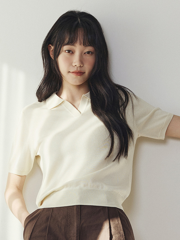 여성) 쿨라이트 오픈카라 스웨터