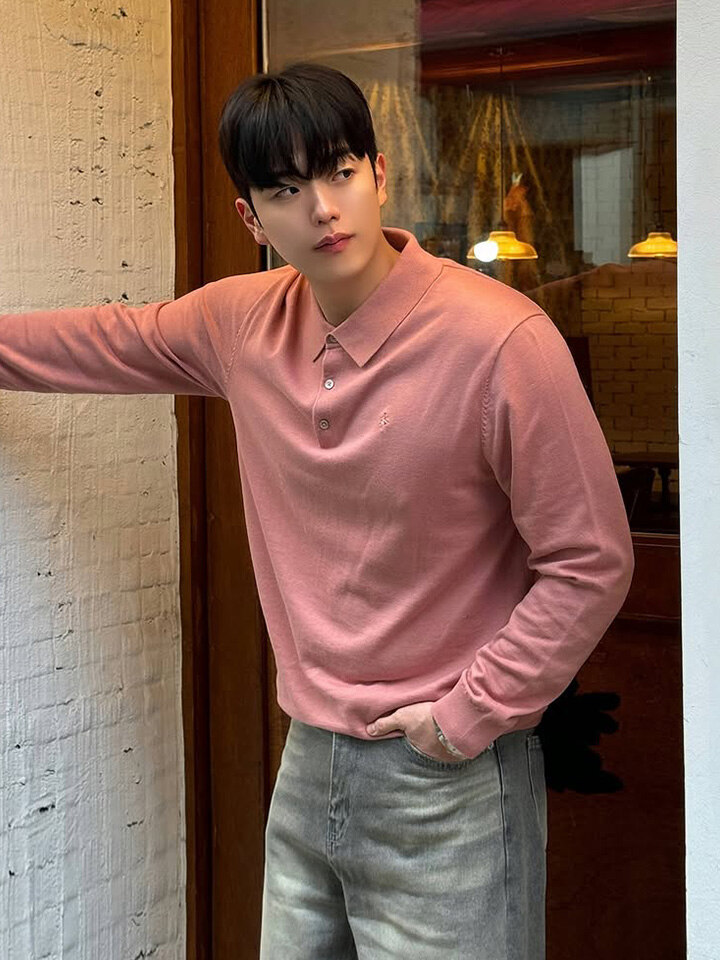 남성) 에센셜 스웨터 티에리